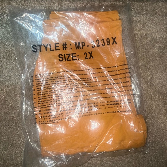 Mustard Microfiber Leggings - Picture 4 of 4